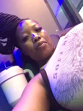 SZA Doja online show from December 2025 04:00:01 PM