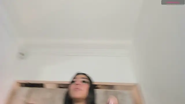 Oliviaa Evans online show from March 2025 01:51:01 PM