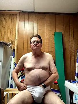 Snapshot of Tonybaloney1972 chatting on December 2024 09:44:01 PM Tonybaloney1972 online show from December 2024 09:44:01 PM