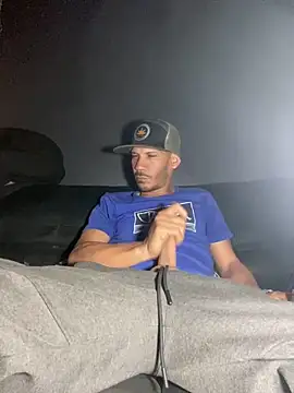 Snapshot of Chico_Bellaco chatting on May 2026 04:19:01 AM Chico Bellaco online show from May 2026 04:19:01 AM