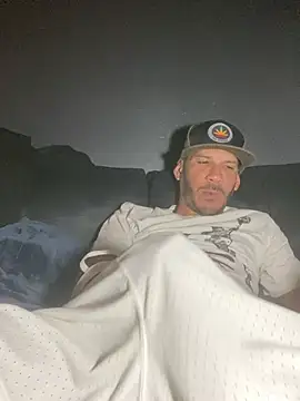 Snapshot of Chico_Bellaco chatting on May 2026 01:56:01 AM Chico Bellaco online show from May 2026 01:56:01 AM
