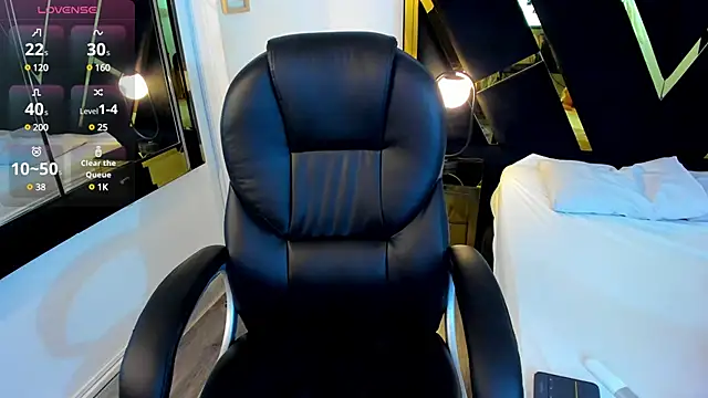 ninfomaria  online show from February 2025 09:04:01 PM