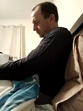 joshuagpratt online show from November 2025 10:37:02 AM