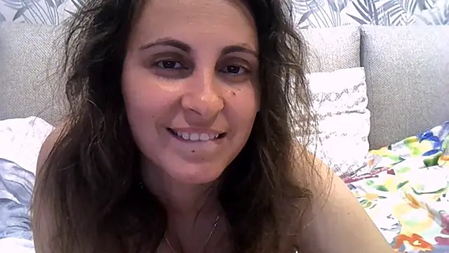 Snapshot of ShelaDiass chatting on September 2025 12:08:02 PM ShelaDiass online show from September 2025 12:08:02 PM