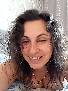 Snapshot of ShelaDiass chatting on October 2025 09:43:01 AM ShelaDiass online show from October 2025 09:43:01 AM