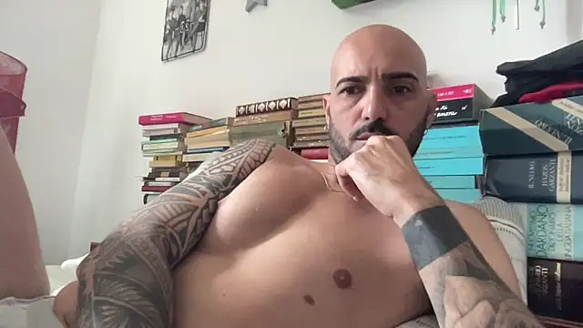 Snapshot of alessandromori91 chatting on June 2026 07:36:01 AM alessandromori91 online show from June 2026 07:36:01 AM