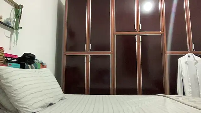 Snapshot of alessandromori91 chatting on June 2026 12:13:01 AM alessandromori91 online show from June 2026 12:13:01 AM