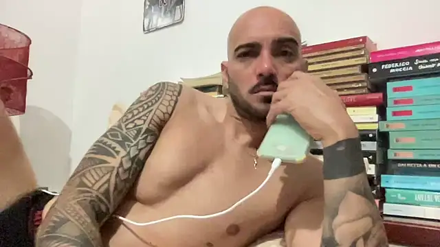 Snapshot of alessandromori91 chatting on June 2026 10:13:02 PM alessandromori91 online show from June 2026 10:13:02 PM