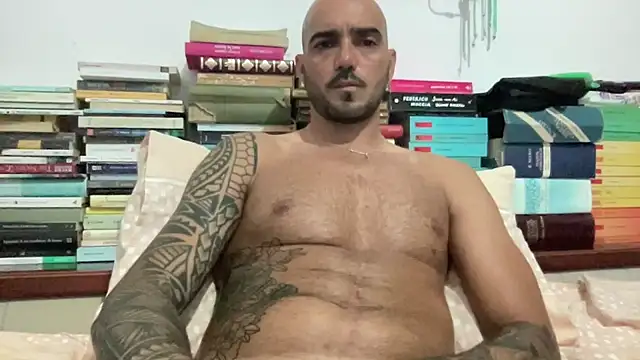 Snapshot of alessandromori91 chatting on July 2026 11:18:01 PM alessandromori91 online show from July 2026 11:18:01 PM