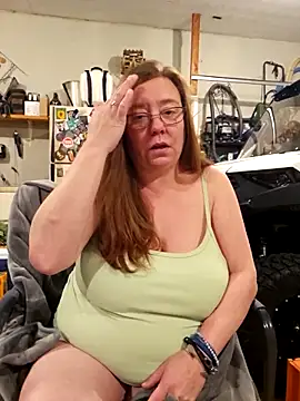 MsShelby40 online show from December 2025 11:21:01 PM