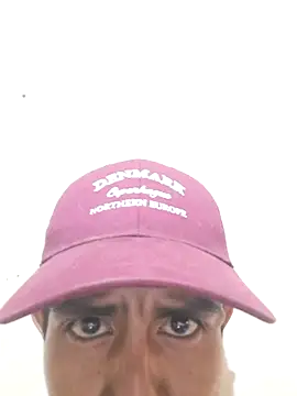 Snapshot of Coro4 chatting on February 2026 12:32:02 PM Coro4 online show from February 2026 12:32:02 PM