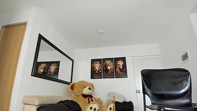 Snapshot of smit_hot_sr chatting on December 2024 04:54:01 PM smit hot sr online show from December 2024 04:54:01 PM