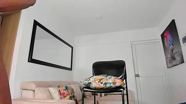 Snapshot of smit_hot_sr chatting on February 2025 07:45:02 AM smit hot sr online show from February 2025 07:45:02 AM