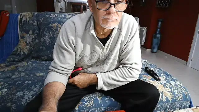 maduroguapo online show from January 2025 09:52:02 PM