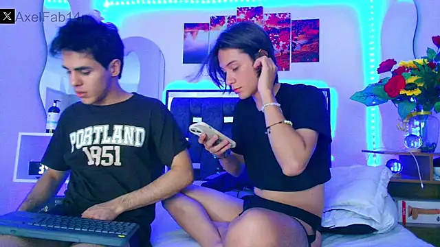 Alex and Fabian online show from January 2025 10:22:01 PM