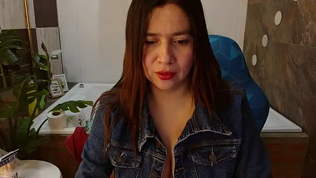 Heidy Wells online show from March 2026 12:42:01 PM