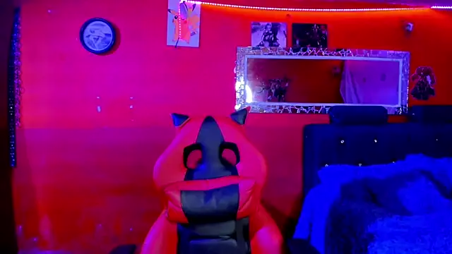 Snapshot of AnggelONfiree chatting on March 2025 12:43:01 AM AnggelONfiree online show from March 2025 12:43:01 AM