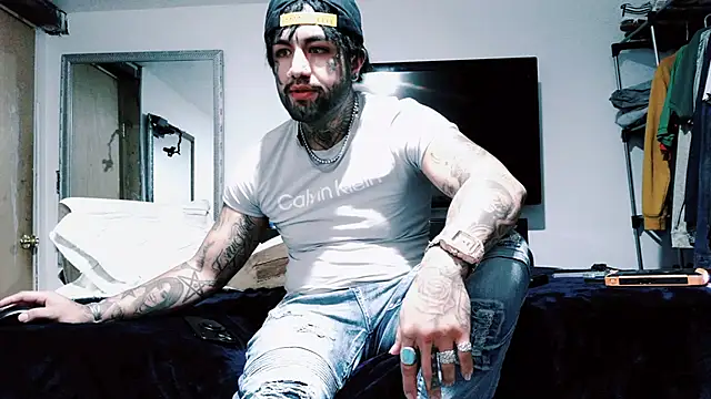 Azazelihornyasf online show from December 2025 09:34:02 PM