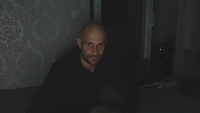 Snapshot of Zbochunec chatting on November 2025 03:18:02 AM Zbochunec online show from November 2025 03:18:02 AM