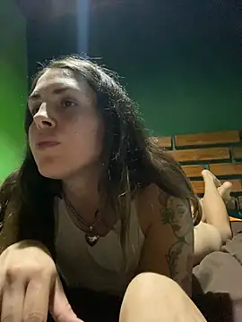 Snapshot of isadelasestrellas chatting on March 2025 03:09:02 AM isadelasestrellas online show from March 2025 03:09:02 AM