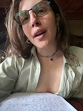 isadelasestrellas online show from February 2026 03:40:02 PM