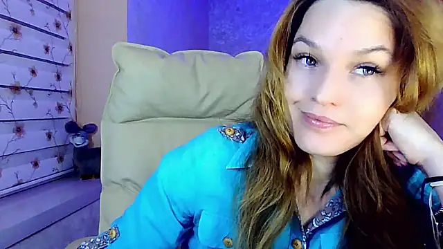 impossibleluna online show from December 2025 04:23:01 PM
