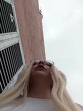 madelaine- online show from March 2026 07:06:02 PM