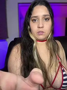 Snapshot of valentina_jonnes1 chatting on March 2025 07:27:02 AM valentina jonnes1 online show from March 2025 07:27:02 AM