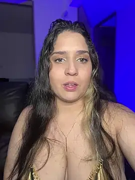 Snapshot of valentina_jonnes1 chatting on March 2025 03:10:02 AM valentina jonnes1 online show from March 2025 03:10:02 AM