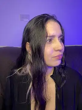 Snapshot of valentina_jonnes1 chatting on April 2026 03:37:02 AM valentina jonnes1 online show from April 2026 03:37:02 AM