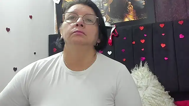 Evaaross 2345 online show from March 2026 02:54:01 PM