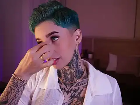 AliceShazaham  online show from January 2025 06:13:02 AM