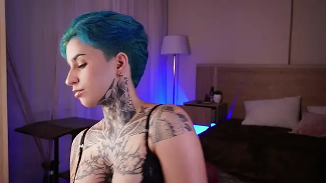 AliceShazaham  online show from February 2025 05:55:02 AM