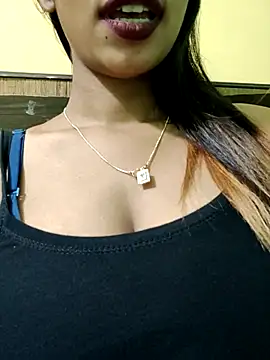 RUPAI009 online show from March 2025 12:52:02 PM