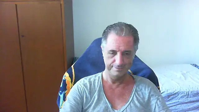 lliuk70mi online show from July 2026 12:55:01 PM