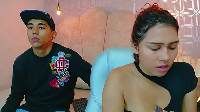 Snapshot of Annyeli chatting on November 2025 12:07:02 PM Annyeli online show from November 2025 12:07:02 PM