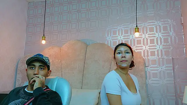 Snapshot of Annyeli chatting on November 2025 11:55:02 AM Annyeli online show from November 2025 11:55:02 AM