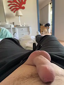 Snapshot of Gartengolem chatting on March 2025 10:08:02 AM Gartengolem online show from March 2025 10:08:02 AM