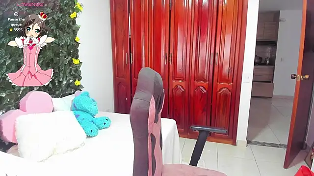 Snapshot of karla_charloby chatting on November 2025 01:33:02 PM karla charloby online show from November 2025 01:33:02 PM