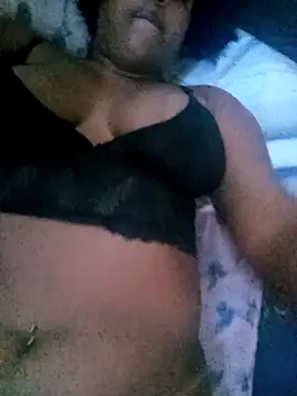 LuahSanthos online show from January 2026 10:54:02 AM