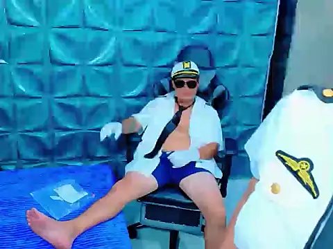 ValentinaAndTerry online show from October 2025 04:52:01 PM