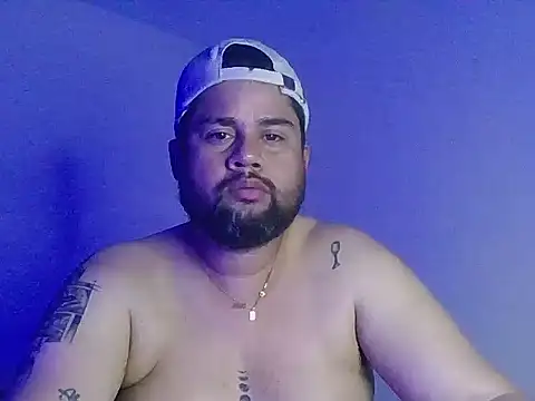 Snapshot of GABRIELGARCIA1313 chatting on June 2026 12:16:01 AM GABRIELGARCIA1313 online show from June 2026 12:16:01 AM
