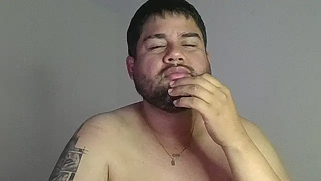 Snapshot of GABRIELGARCIA1313 chatting on June 2026 06:31:02 PM GABRIELGARCIA1313 online show from June 2026 06:31:02 PM