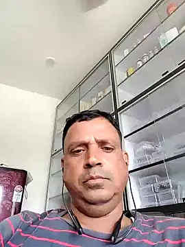 Snapshot of Raj1043 chatting on July 2026 07:04:02 AM Raj1043 online show from July 2026 07:04:02 AM