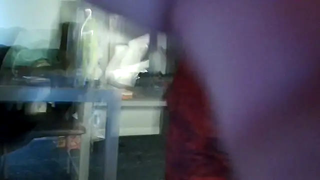 Snapshot of EatMyCake831 chatting on March 2025 05:18:02 PM EatMyCake831 online show from March 2025 05:18:02 PM