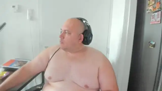 BigromeoXX online show from October 2025 03:13:01 PM