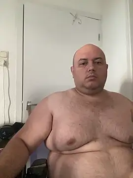 BigromeoXX online show from November 2025 09:57:01 AM