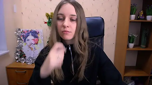 Snapshot of _Nicole_new chatting on December 2024 12:23:01 PM  Nicole new online show from December 2024 12:23:01 PM