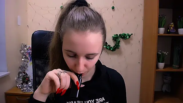 Snapshot of _Nicole_new chatting on December 2024 12:54:02 PM  Nicole new online show from December 2024 12:54:02 PM