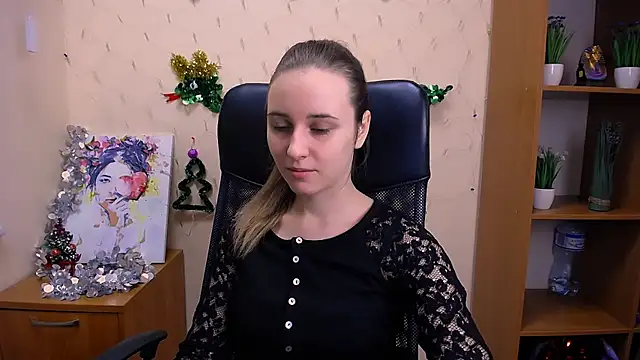 Snapshot of _Nicole_new chatting on December 2024 12:16:02 PM  Nicole new online show from December 2024 12:16:02 PM